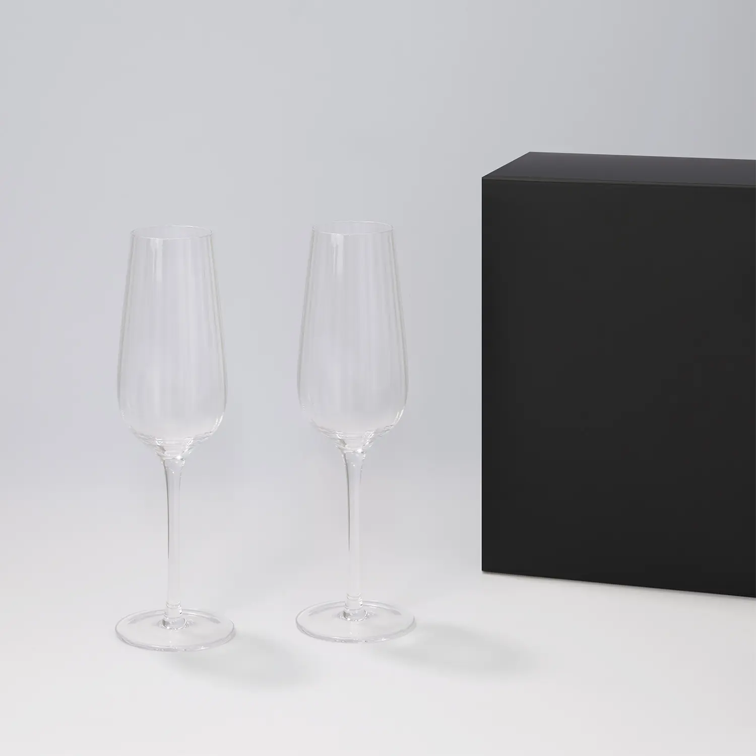 Подарочный набор 2 бокала для шампанского Blanche в черной коробке
