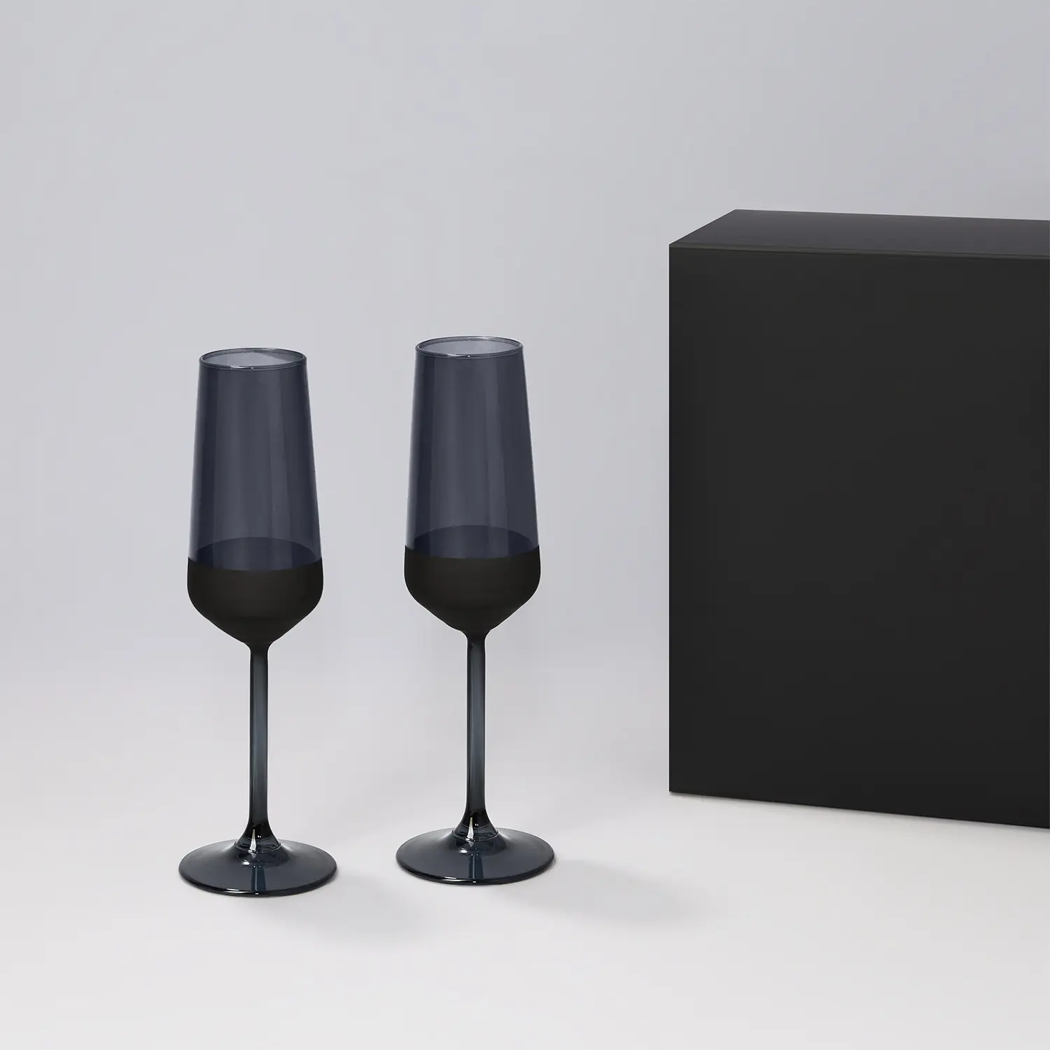 Подарочный набор 2 бокала для шампанского Black Edition в черной коробке