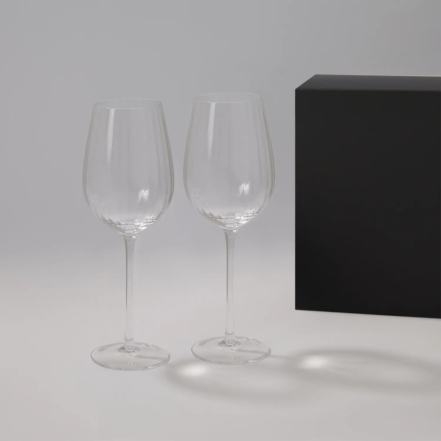 Подарочный набор 2 бокала для вина Blanche в черной коробке