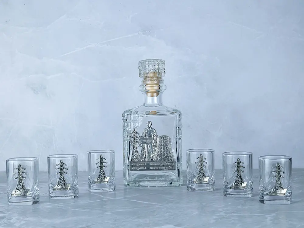 Набор со штофом ЭНЕРГЕТИКИ