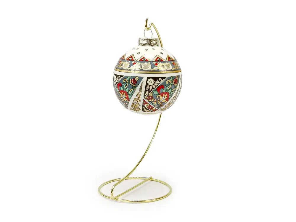 белый/разноцветный