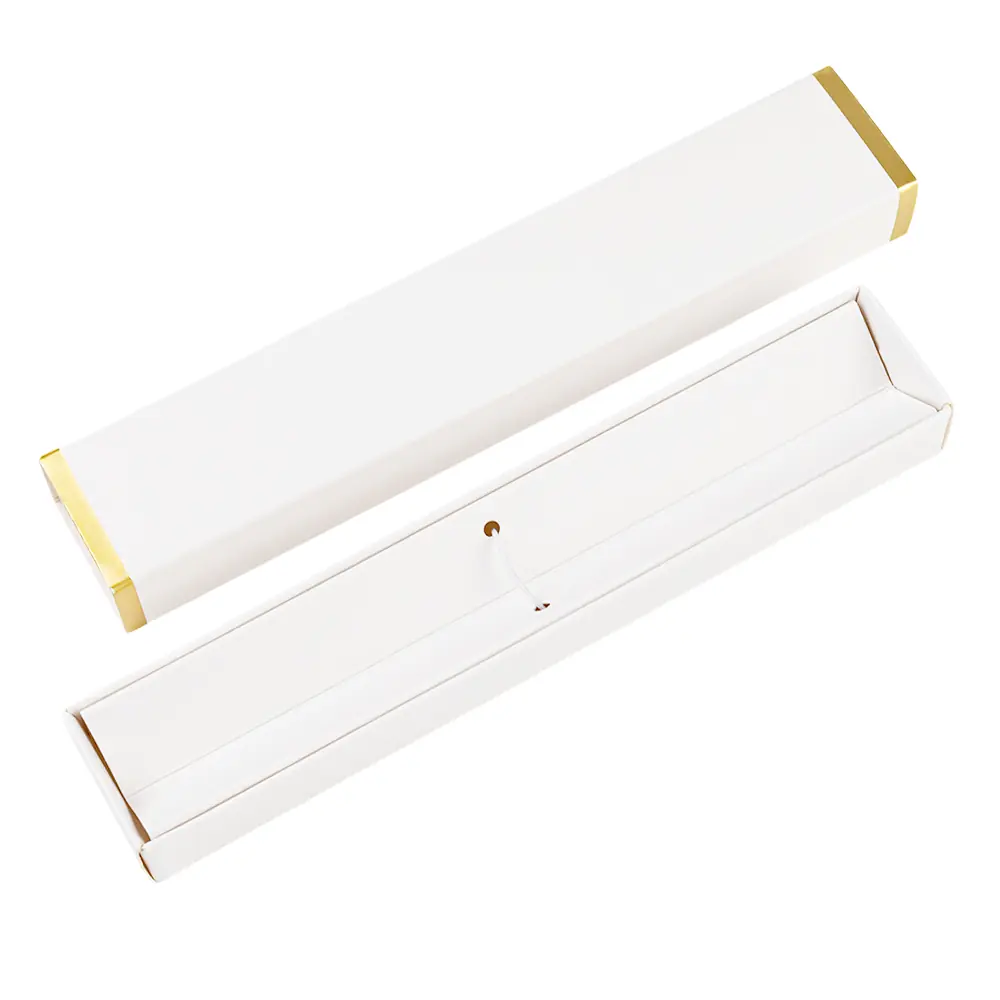 Бело-золотой