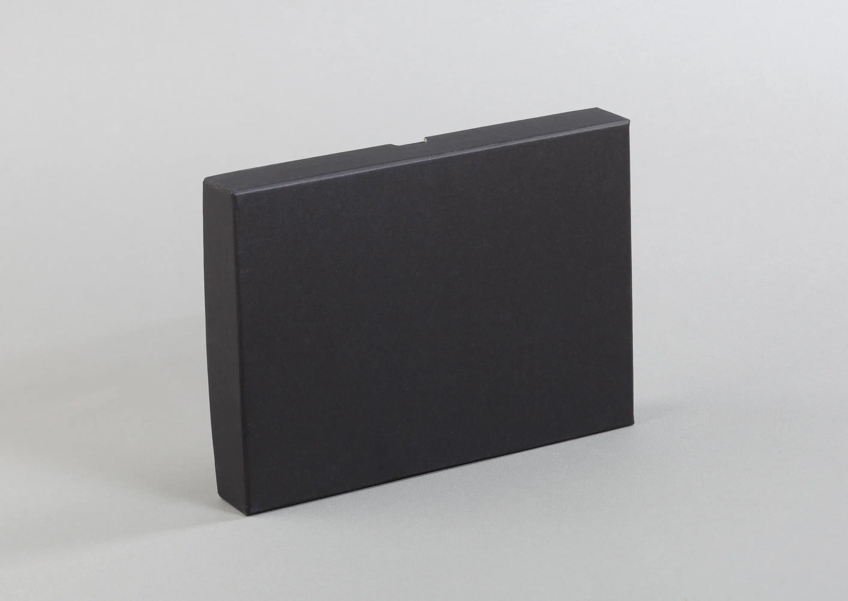 Подарочная коробка без ложемента (крышка-дно, 22 х 3 х 15,5 см) / черный