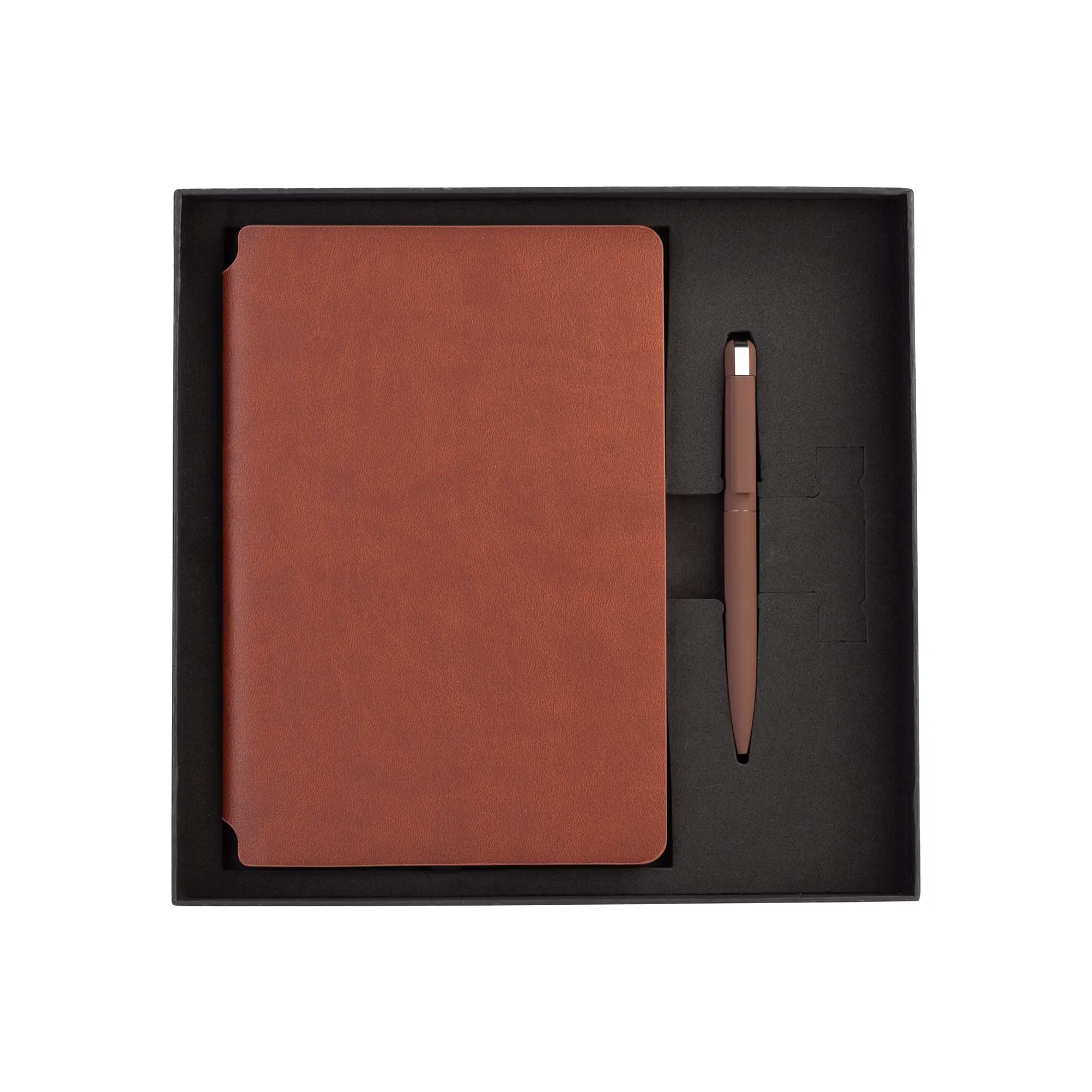 коричневый