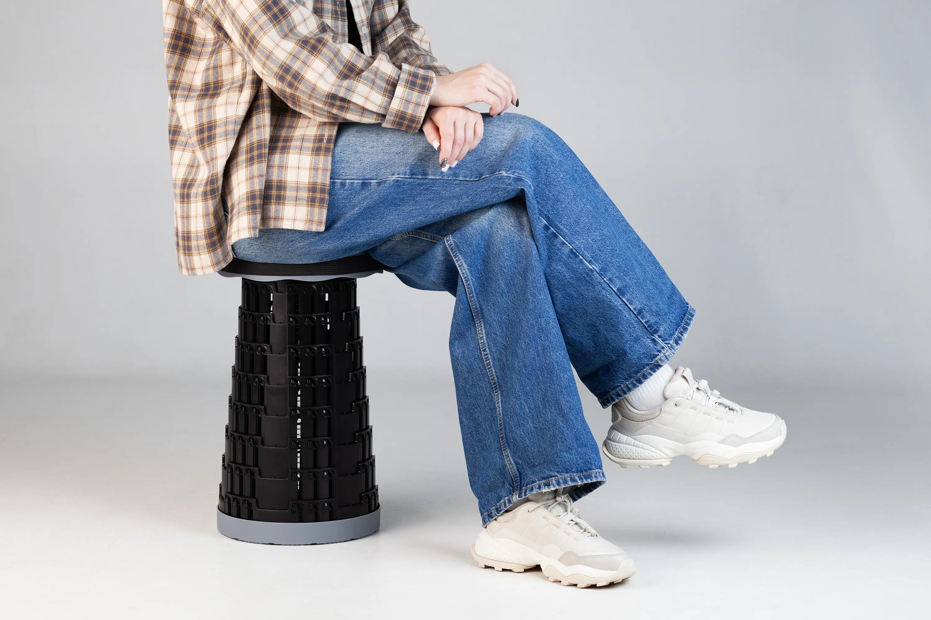 Телескопический стул "Tourist" / серый с черным