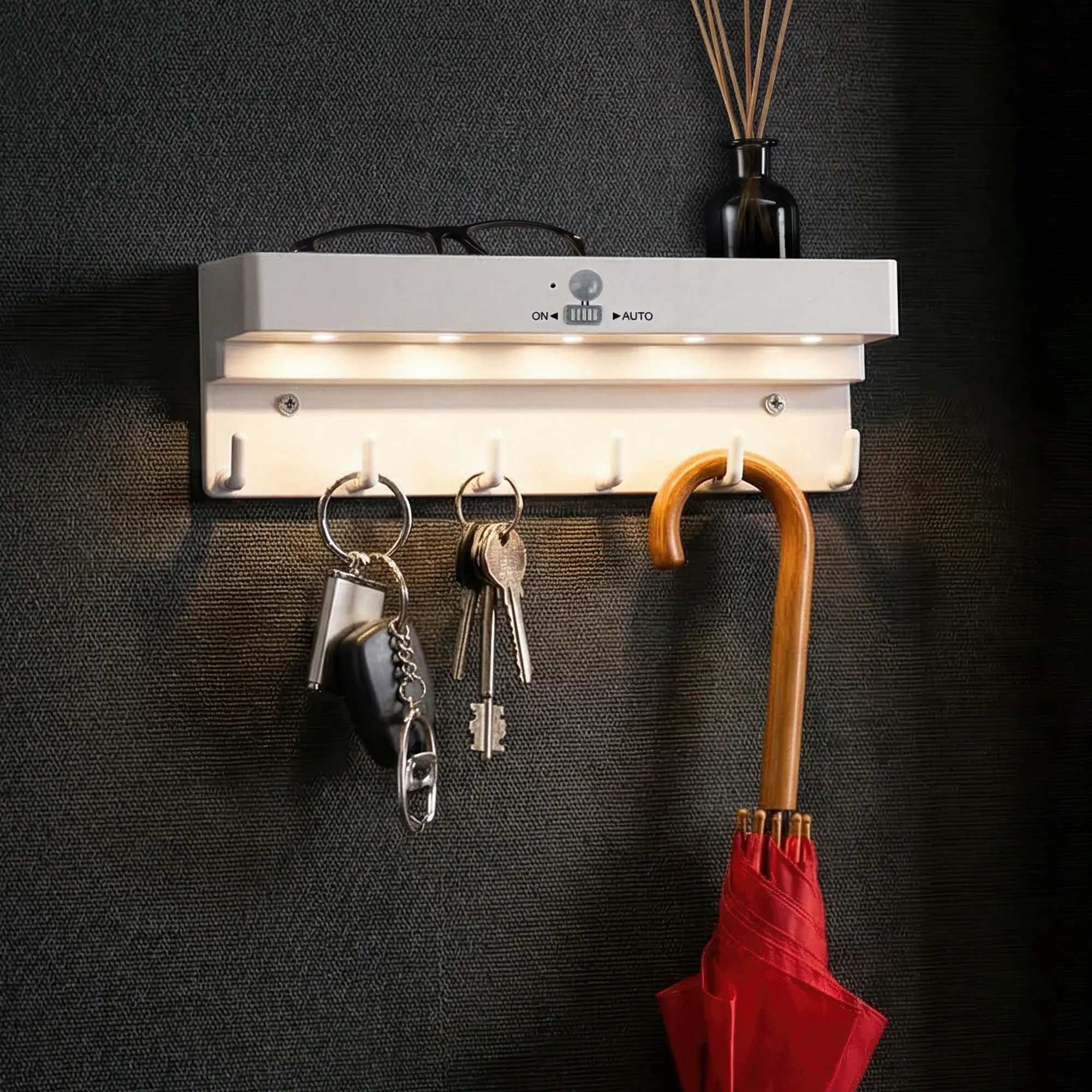 Ключница "KeyHub" с подсветкой / белый