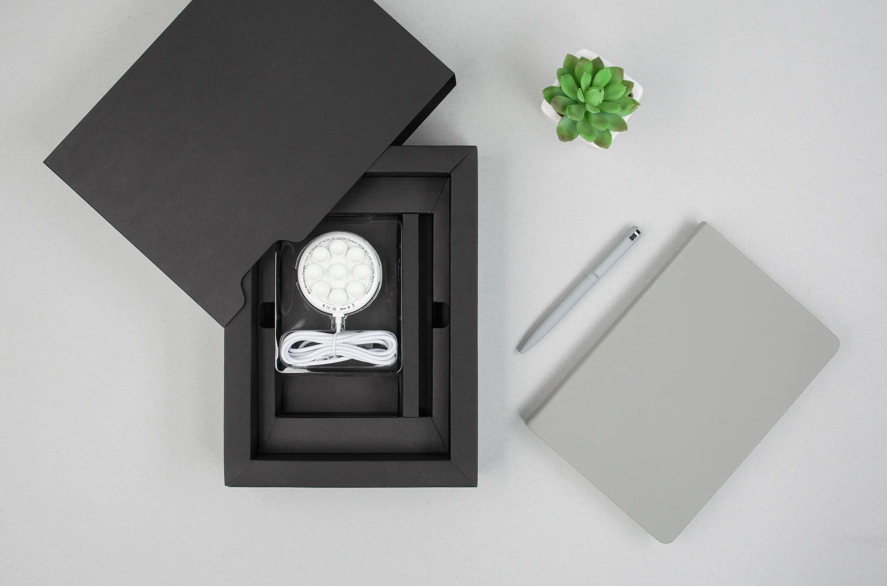 Набор "Light gray J" / серый с белым